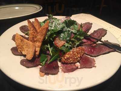 Russell's Smokehouse