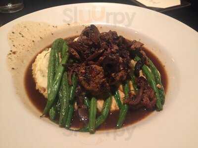 Russell's Smokehouse