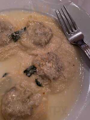 Amarone Kitchen & Wine