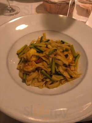 Amarone Kitchen & Wine