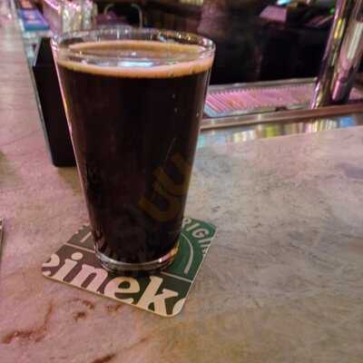 Ella's Wood-fired Pizza