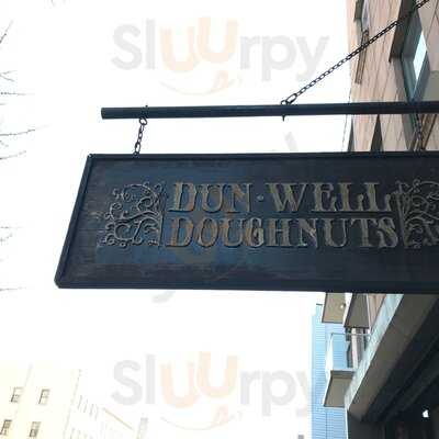 Dun Well Doughnuts