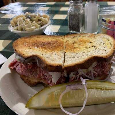 Carshon's Delicatessen