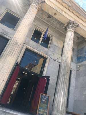 National Mechanics Bar & Restaurant