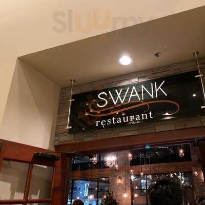 Swine Restaurant, Moonshine & Whiskey Bar
