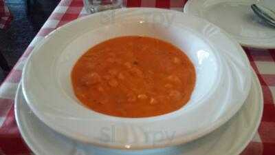 Flip's Wine Bar & Trattoria