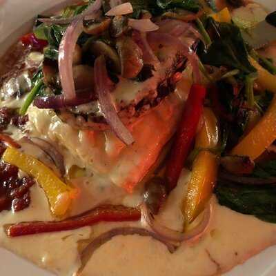 Flip's Wine Bar & Trattoria