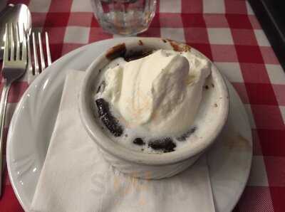 Flip's Wine Bar & Trattoria