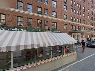 Lincoln Square Steak