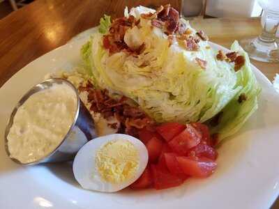 La Chatelaine French Bakery