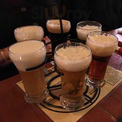 Mcgillin's Olde Ale House