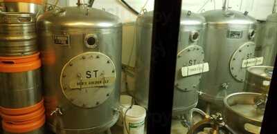 Bull & Bush Pub & Brewery