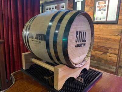 Cedar Door Patio Bar & Grill