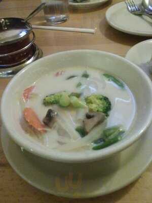 Honey's Thai Pavillion