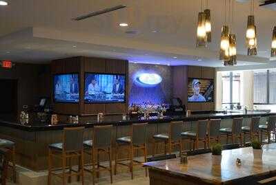 Edgewater Bar & Grille