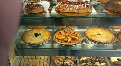 Morris Park Bake Shop