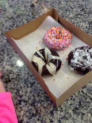 Duck Donuts