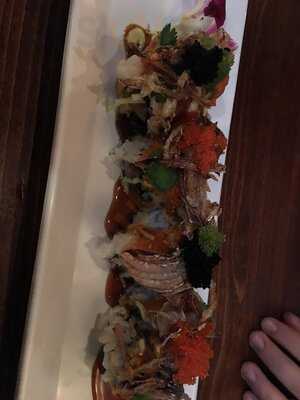 Yama Sushi & Sake Bar