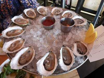 Select Oyster Bar