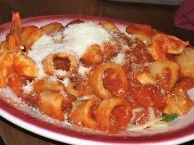 Ann & Tony's Restaurant