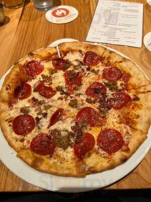 Max Lager's Wood-fired Grill & Brewery