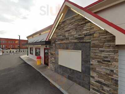 Lee's Famous Recipe Chicken