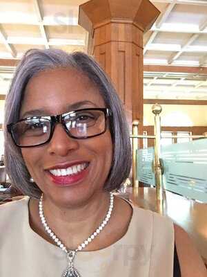 The Station Grille - Union Station A Doubletree By Hilton