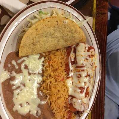 El Vaquero Mexican Restaurant