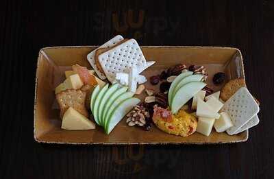 The Cobblestone Bar And Grill