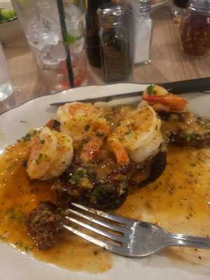 Lucca Restaurant