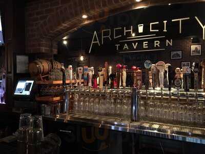 Arch City Tavern