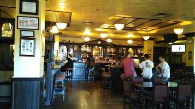Trinity Hall Irish Pub & Restaurant