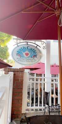 Urth Caffe
