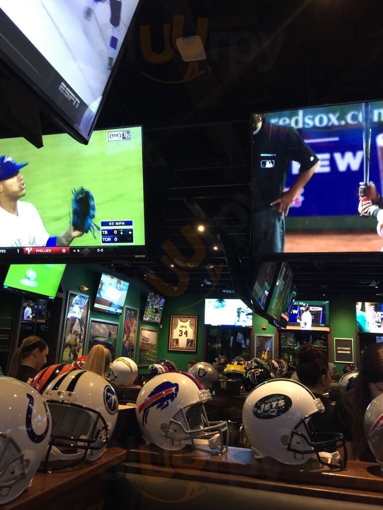 Duffy's Sports Grill