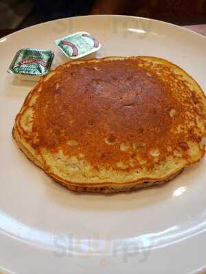 Another Broken Egg Cafe