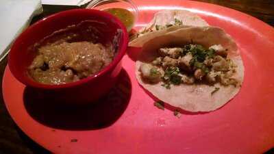 Ojos Locos Sports Cantina