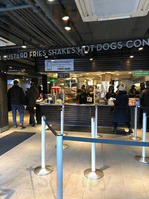 Shake Shack Newbury Street