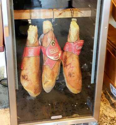 Pitango Bakery + Cafe