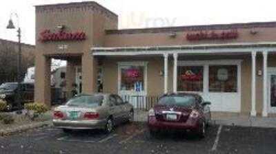 Sakura Sushi & Grill