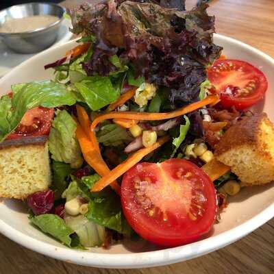 Doc B's Fresh Kitchen