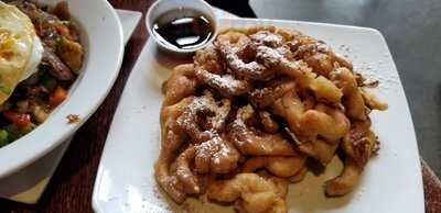 Teavolve Cafe & Lounge