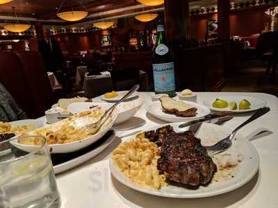 Fleming's Prime Steakhouse & Wine Bar