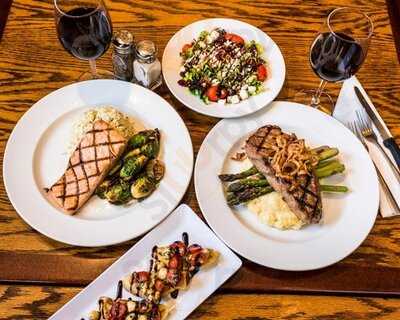 Nick & Tom's Restaurant & Bar