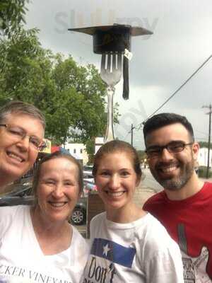 Hyde Park Bar & Grill