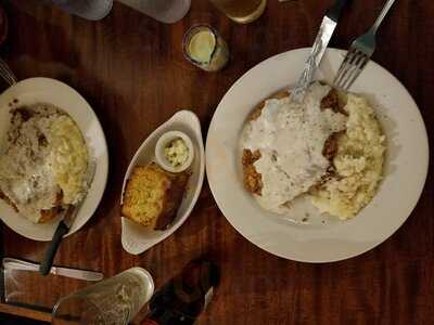 Hyde Park Bar & Grill