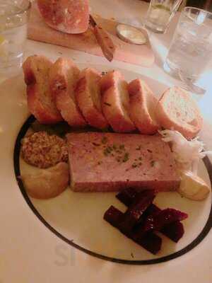 Blue Ribbon Brasserie