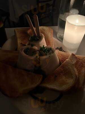 Blue Ribbon Brasserie