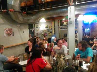 Lowdown Brewery + Kitchen