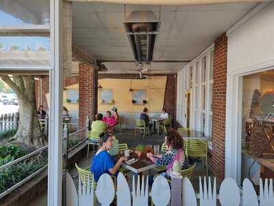 Zest Cafe And Home Art