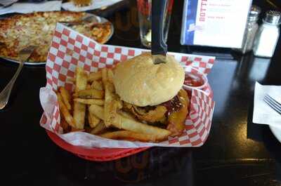 Legend's Pub & Grill